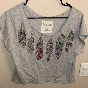 Aeropostale Gray Feather Print Crop Top